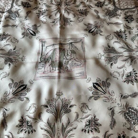 Vintage Jim Thompson Pink and Black Silk Scarf - Picture 3 of 7